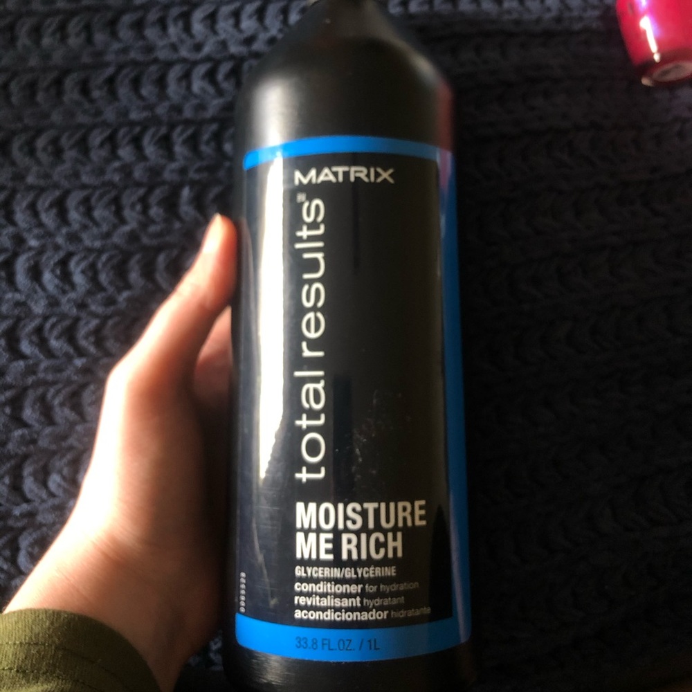 Never used! Matrix conditioner
